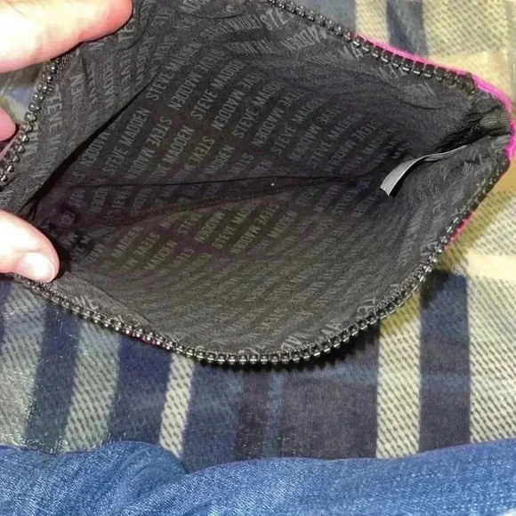 Steve Madden Wristlet - Picture 3 of 3